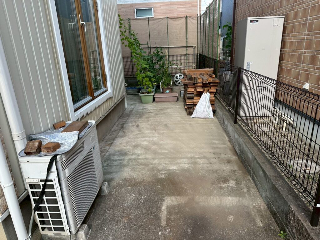 ウッドデッキ